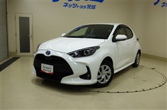 ヤリス ハイブリッド X