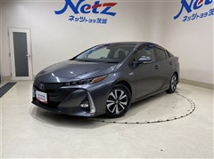 トヨタ プリウスPHV S セーフティプラス