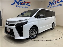 ヴォクシーハイブリッド キラメキ3