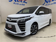 トヨタ ヴォクシー ZS