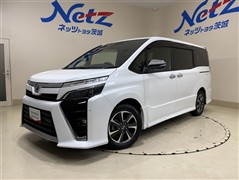 トヨタ ヴォクシー ZS キラメキ