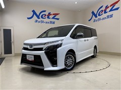 ヴォクシーハイブリッド キラメキ3