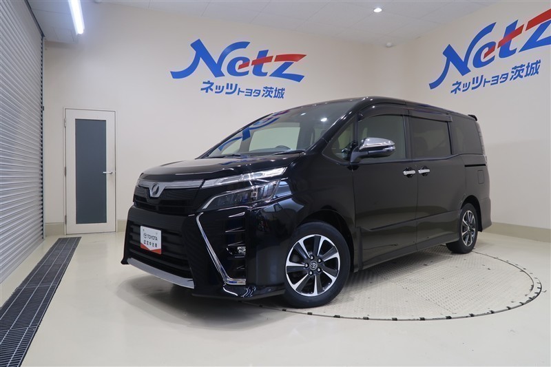 ヴォクシー ZS キラメキ（431012572417）の中古車 | トヨタ認定