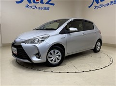 トヨタ ヴィッツ ハイブリッド F