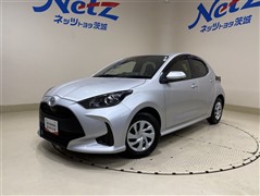 トヨタ ヤリス 1.0X