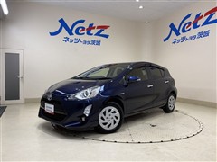 トヨタ　アクア S スタイルブラック