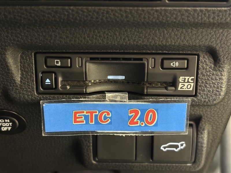 カローラクロス ハイブリッド Z（431013073856）の中古車 | トヨタ認定