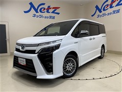トヨタ ヴォクシーハイブリッド キラメキ