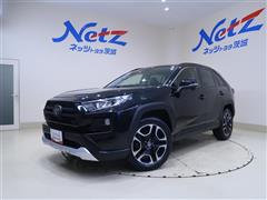 トヨタ　RAV4 アドベンチャー 4WD