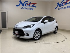 トヨタ アクア Z