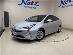 プリウス S セーフティプラス