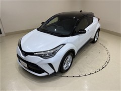 トヨタ C-HR ハイブリッド S