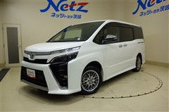 ヴォクシーハイブリッド キラメキ3