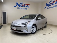 トヨタ プリウス S セーフティプラス