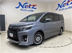 トヨタ ヴォクシーハイブリッド キラメキ2