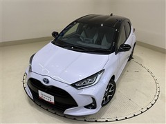 トヨタ ヤリス ハイブリッド Z