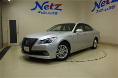 クラウン2.5 HV ロイヤルサルーン
