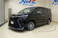 ヴォクシーハイブリッド キラメキ3