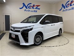 ヴォクシーハイブリッドZSキラメキ