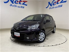 トヨタ ヴィッツ 1.3F スマートスタイル