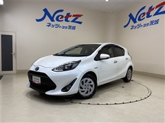 トヨタ アクア S スタイルブラック