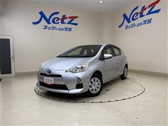 トヨタ アクア L