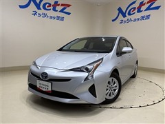 トヨタ プリウス E