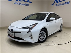 プリウス S セーフティープラス