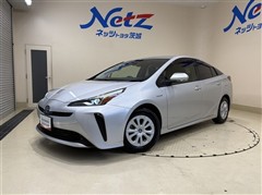 トヨタ プリウス S