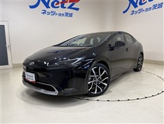 トヨタ プリウス プラグインHV Z