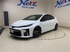 プリウスPHV SナビGRスポーツ