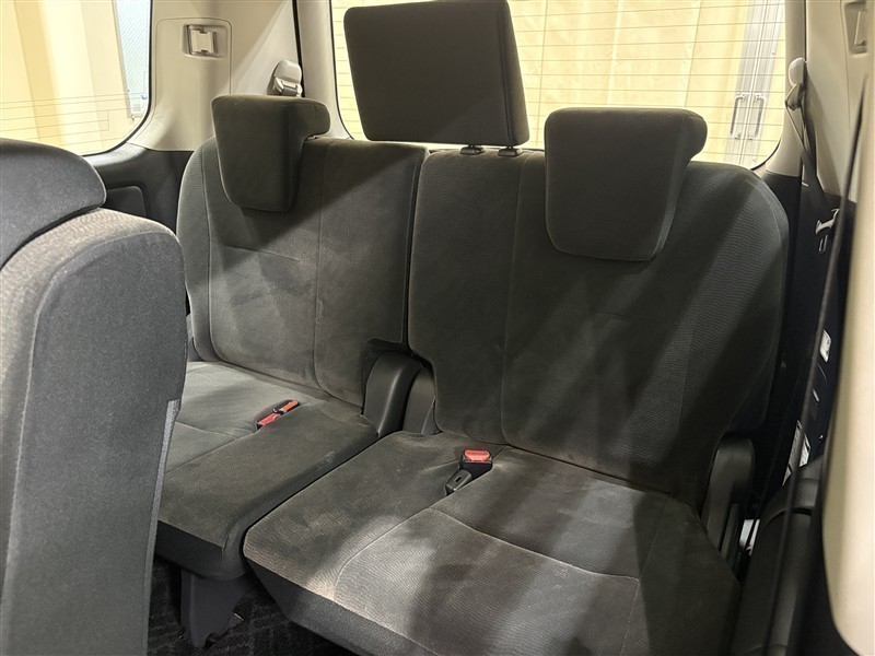 ヴォクシー X Lエディション（431015918403）の中古車 | トヨタ認定