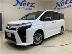 ヴォクシーハイブリッド キラメキ3