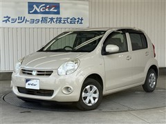 トヨタ　パッソ 1.0X クツロギ