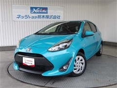 トヨタ アクア G
