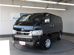 トヨタ ハイエース S-GLダークプライムS
