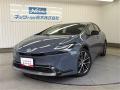 トヨタ プリウス Z