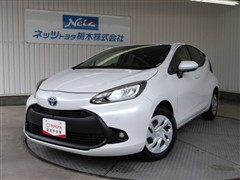 トヨタ アクア X