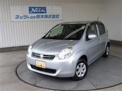 トヨタ パッソ 1.0X クツロギ