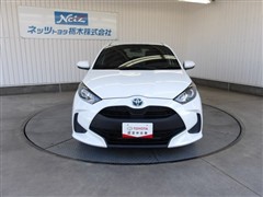 ヤリス ハイブリッド X
