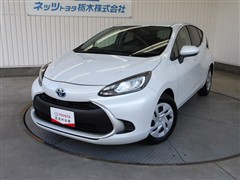 トヨタ アクア G
