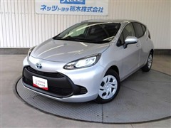 トヨタ アクア X