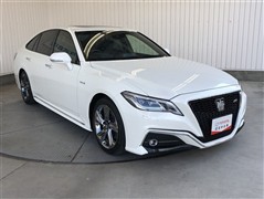 クラウン HV RS アドバンス