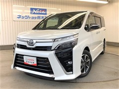 トヨタ ヴォクシー ZS キラメキ3