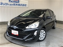 トヨタ アクア G