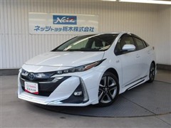 トヨタ プリウスPHV S セーフティPKG