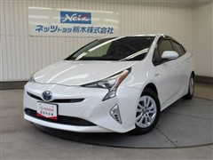 プリウス S セーフティプラス