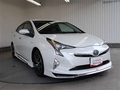 プリウス A プレミアムツーリング