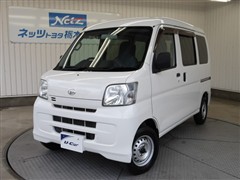ダイハツ ハイゼットカーゴ デラックス