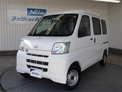 ダイハツ ハイゼットカーゴ デラックス